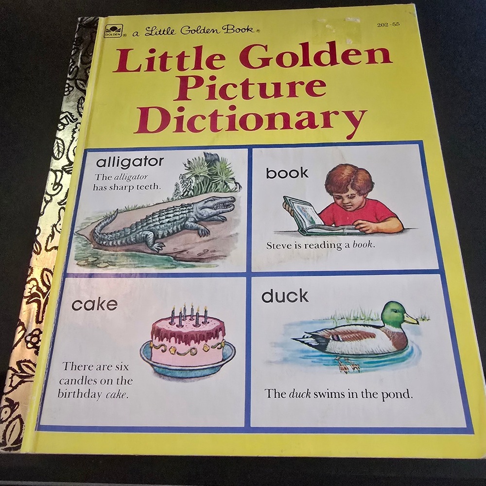 Vintage 1981 Little Golden Book Picture Dictionary Kids Yellow Hardcover